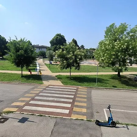 Chiesanuova Apartment *